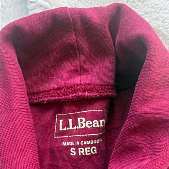 L.L.Bean Red Turtleneck Top Size Small | Layering Essential | Classic Cotton | - Picture 2 of 4